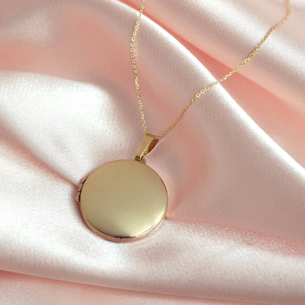 Grand médaillon rond gravable en or 9 carats sur chaîne de 40 à 50 cm