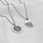 Pendentif ovale personnalisé en argent sterling avec empreinte digitale