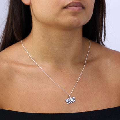 Collier en argent sterling avec gros chat