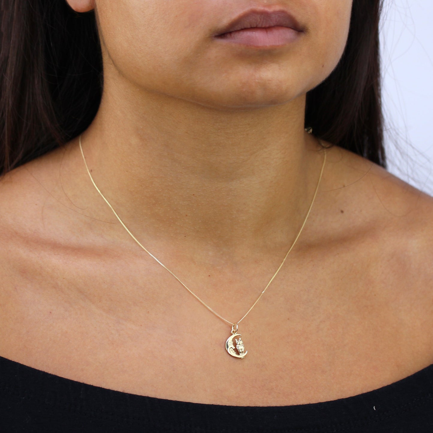 Collier hibou assis sur la lune en or 9 carats - Chaîne de 45 cm