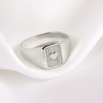 Chevalière personnalisée en argent sterling avec initiales en forme de carte à jouer