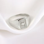 Chevalière personnalisée en argent sterling avec initiales en forme de carte à jouer