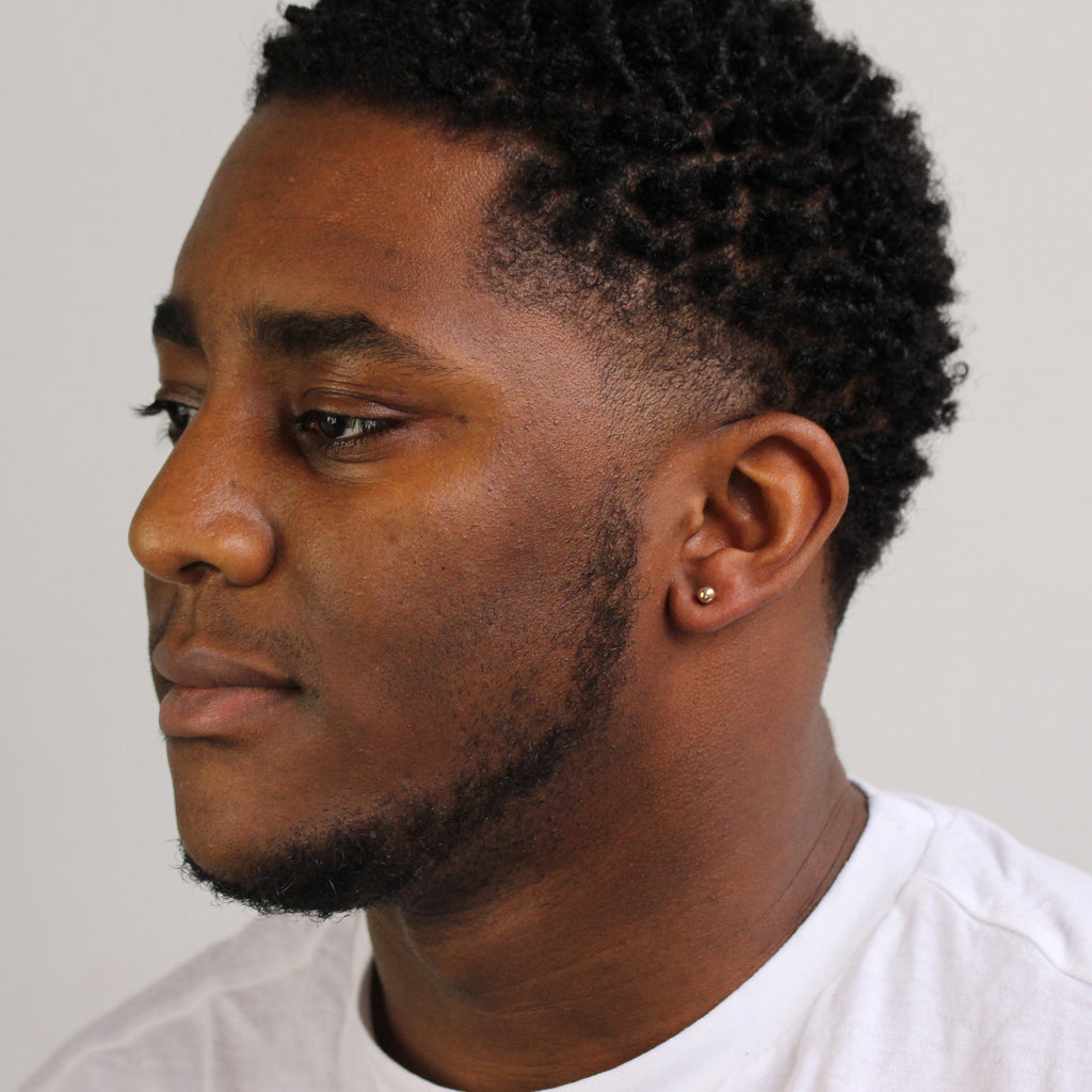 Boucle d'oreille simple pour homme en or jaune 9 carats avec boule de 5 mm