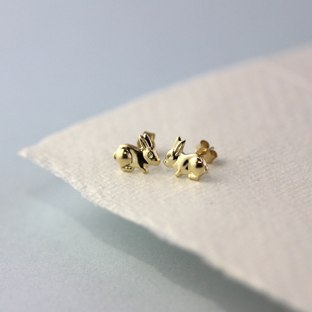 Boucles d'oreilles à tige en or jaune 9 carats en forme de lapin