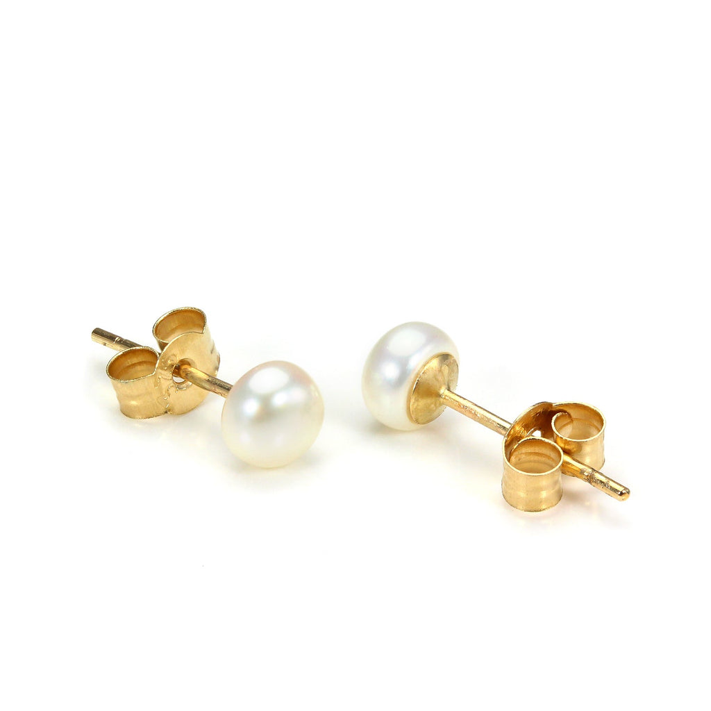 Boucles d'oreilles à tige en or 9 carats et perles d'eau douce de 4 mm