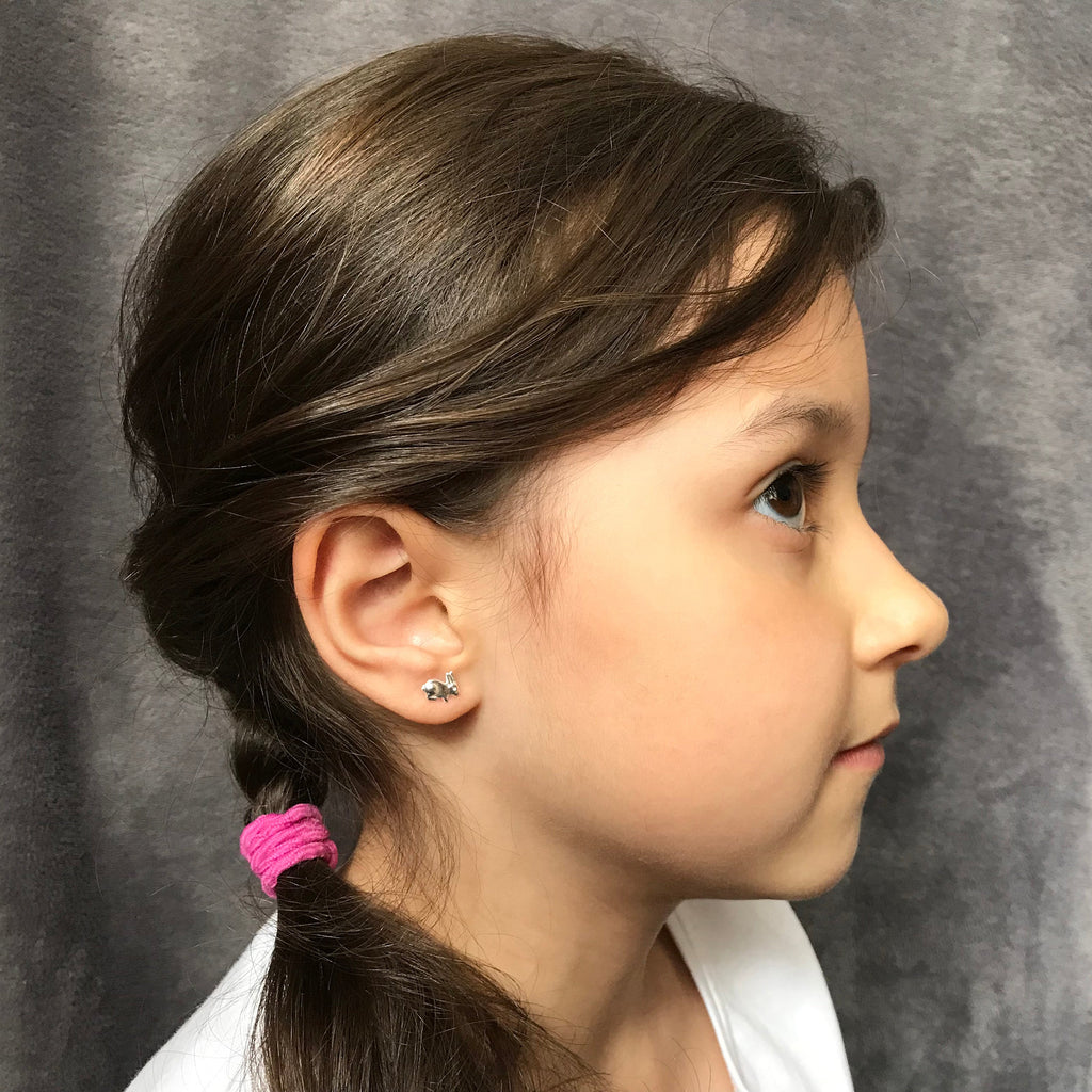 Boucles d'oreilles à tige en argent sterling en forme de lapin
