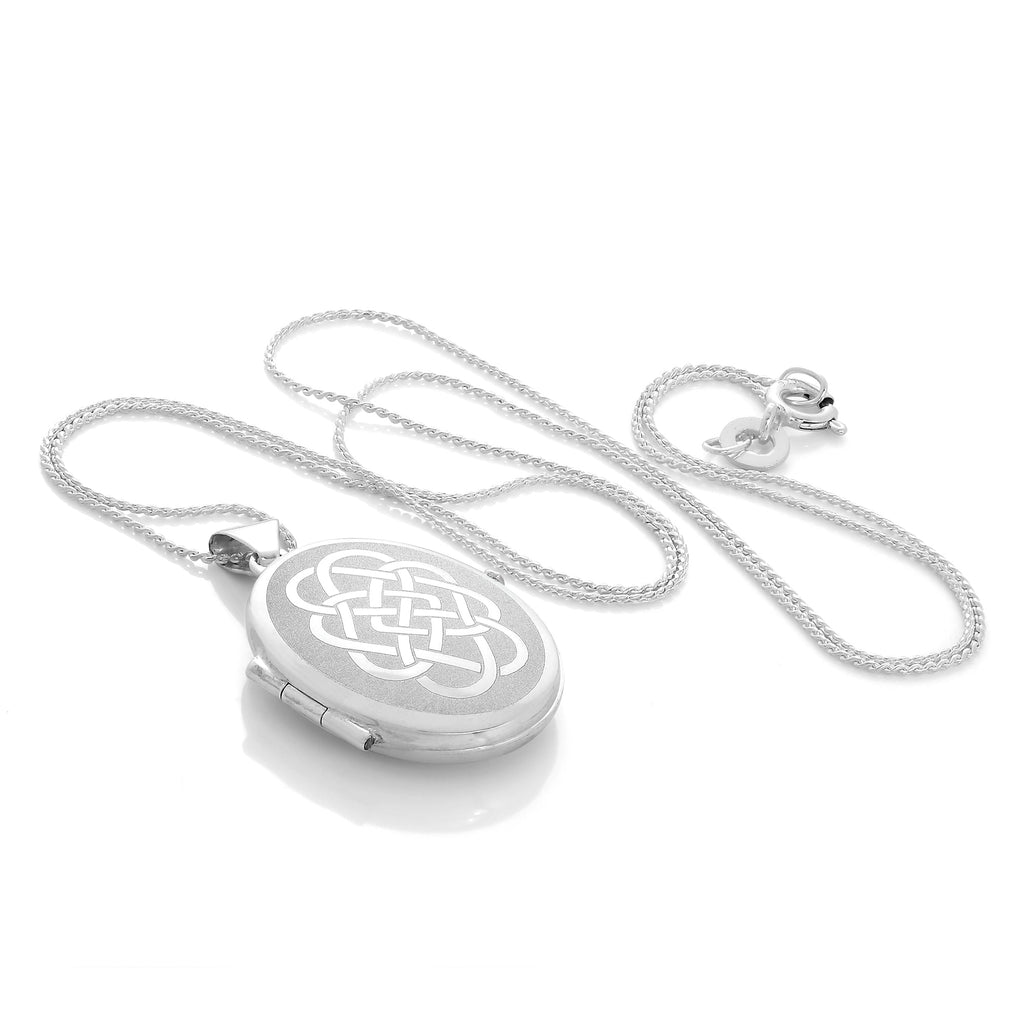 Médaillon ovale en argent sterling mat avec motif nœud celtique sur chaîne
