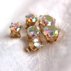 Boucles d'oreilles à tige en or jaune 9 carats et cristal CZ Aurora Borealis 4 mm - 6 mm