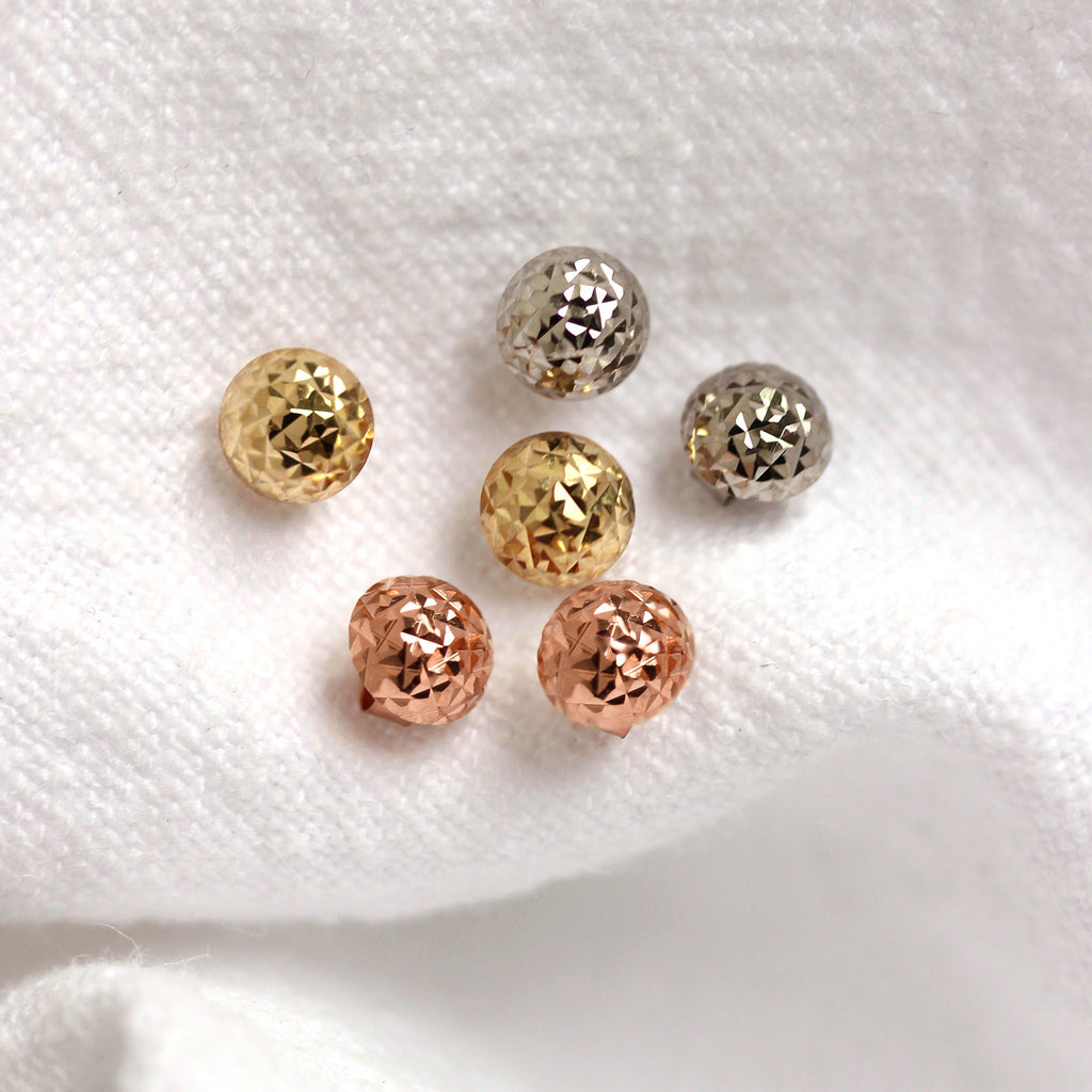 Boucles d'oreilles à tige rondes à facettes en or 9 carats de 6 mm - Rose jaune et blanche