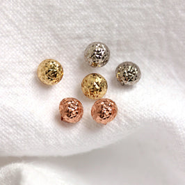 Boucles d'oreilles à tige rondes à facettes en or 9 carats de 6 mm - Rose jaune et blanche