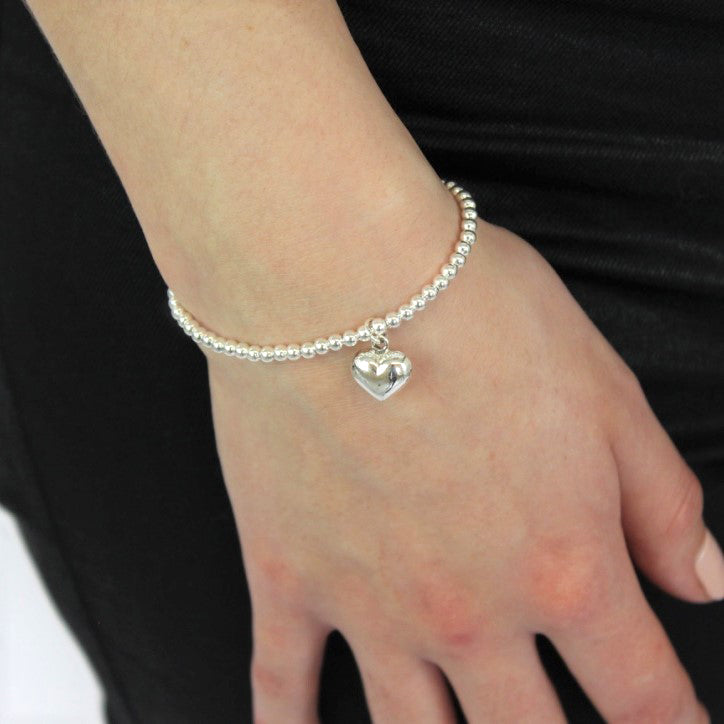 Bracelet extensible en argent sterling avec breloque en forme de cœur et perles