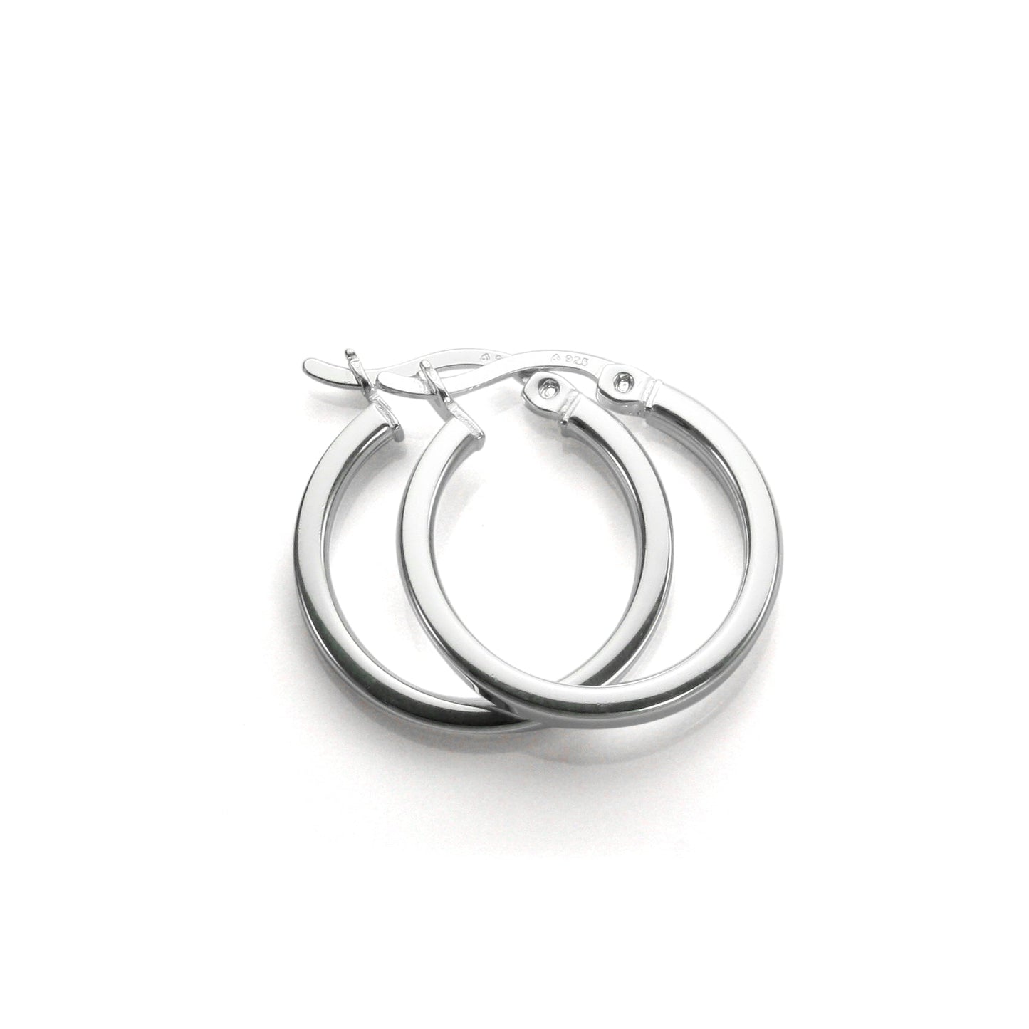 Boucles d'oreilles créoles carrées en argent sterling de 2 mm