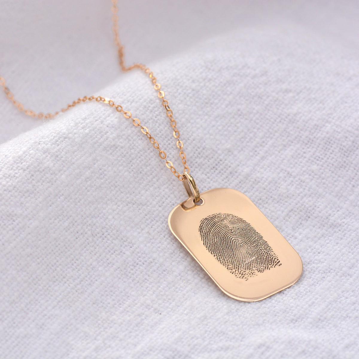 Collier personnalisé avec plaque d'identité pour chien en or 9 carats