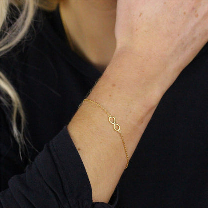 Bracelet symbole de l'infini en argent sterling plaqué or et diamants véritables de 18 cm