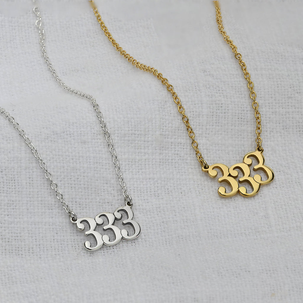 Collier personnalisé en argent sterling avec numéro d'ange