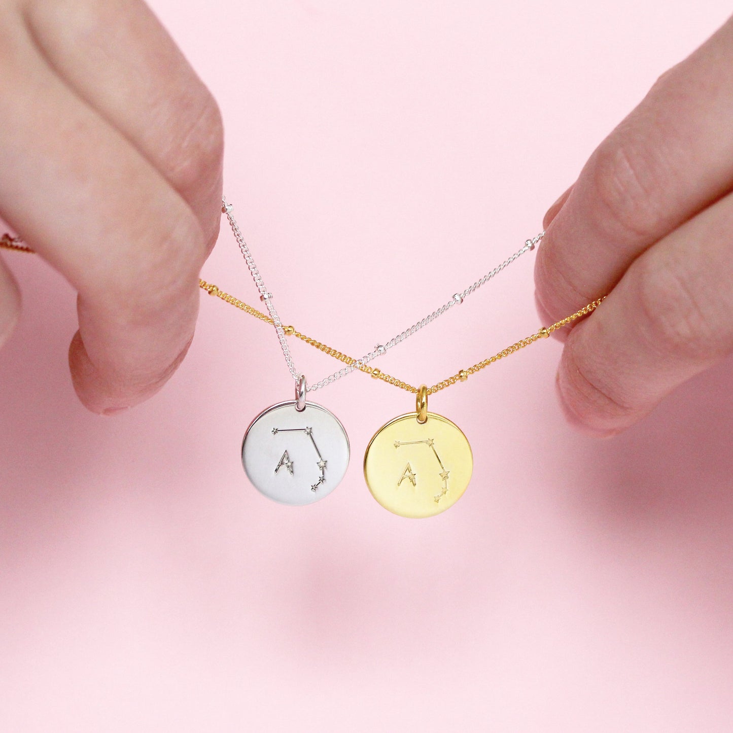 Collier personnalisé avec initiales en argent sterling et constellation