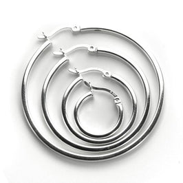 Boucles d'oreilles créoles carrées en argent sterling de 2 mm