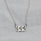 Collier personnalisé en argent sterling avec numéro d'ange